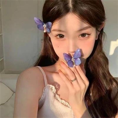 太阳月亮一条河